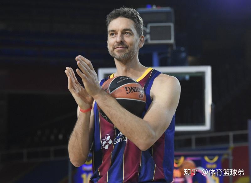 包含巴塞罗那内部会议纪要流出——冲刺阶段状态回暖，NBA常规赛使命明确，球队文化再被提及的词条