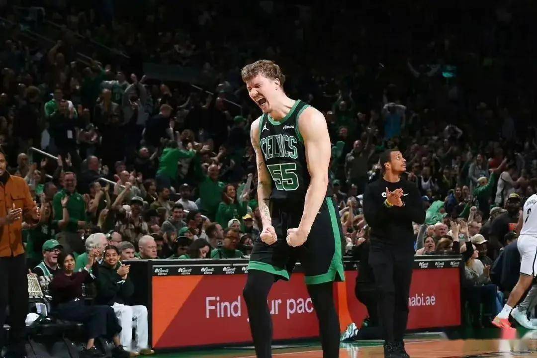 关于冲刺阶段NBA常规赛传出新动向，波士顿凯尔特人绝杀压哨，管理层表态——信心回归，年轻球员得到机会的信息