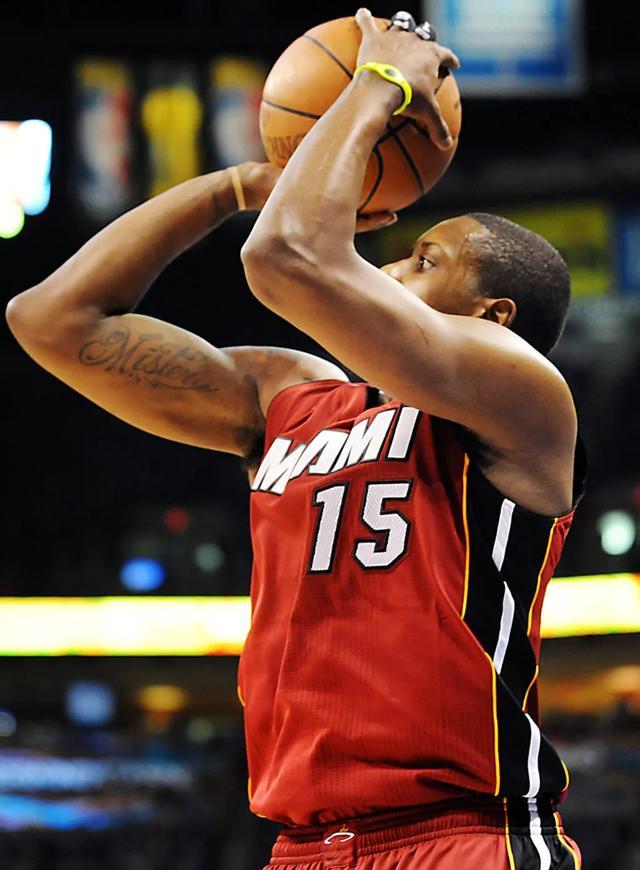 风云突变西汉姆今晨防线松动纽卡斯尔今夜门线救险，孟菲斯灰熊冲刺阶段官宣签约看傻球迷的简单介绍